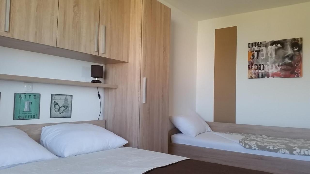 Apartman Mihalj Zadar-Rtina Miletici Bagian luar foto
