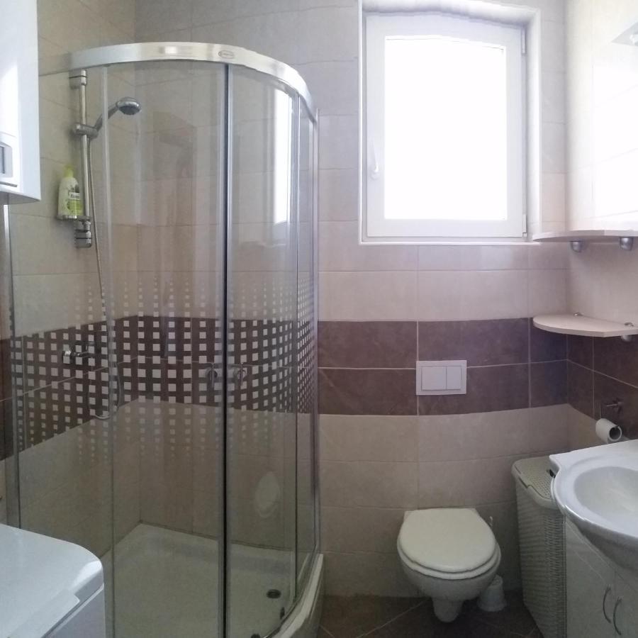 Apartman Mihalj Zadar-Rtina Miletici Bagian luar foto